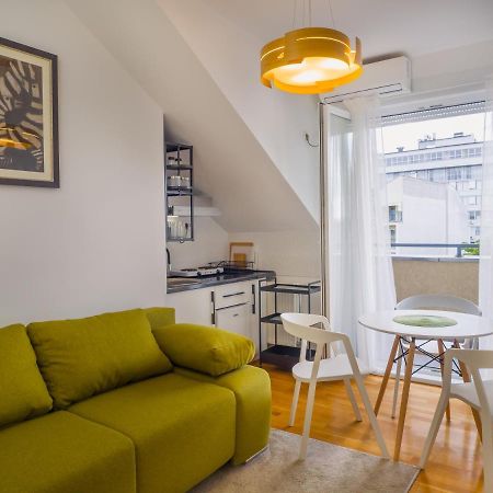Apartment Neo 2 Free Parking Novi Sad Bagian luar foto
