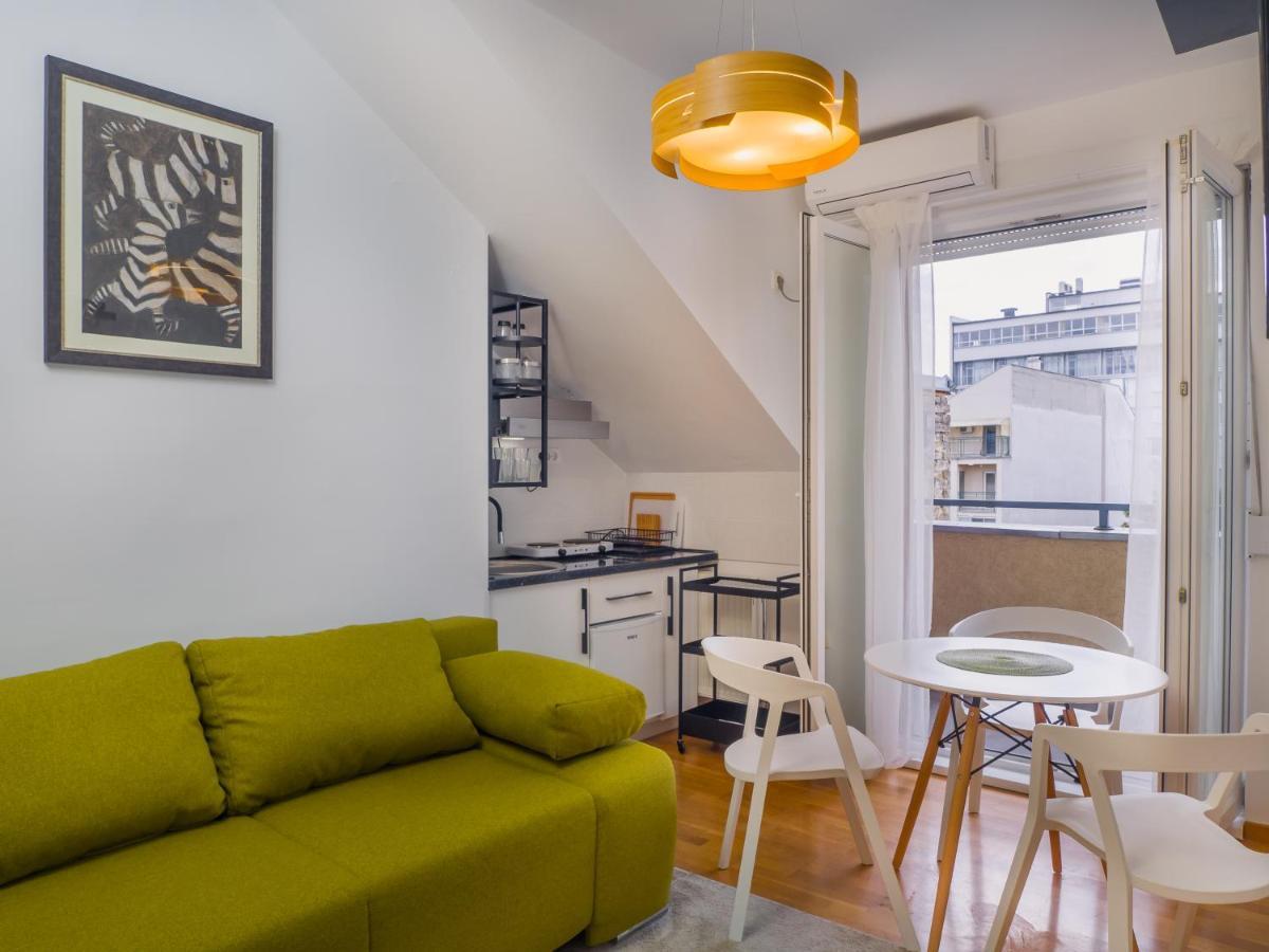 Apartment Neo 2 Free Parking Novi Sad Bagian luar foto
